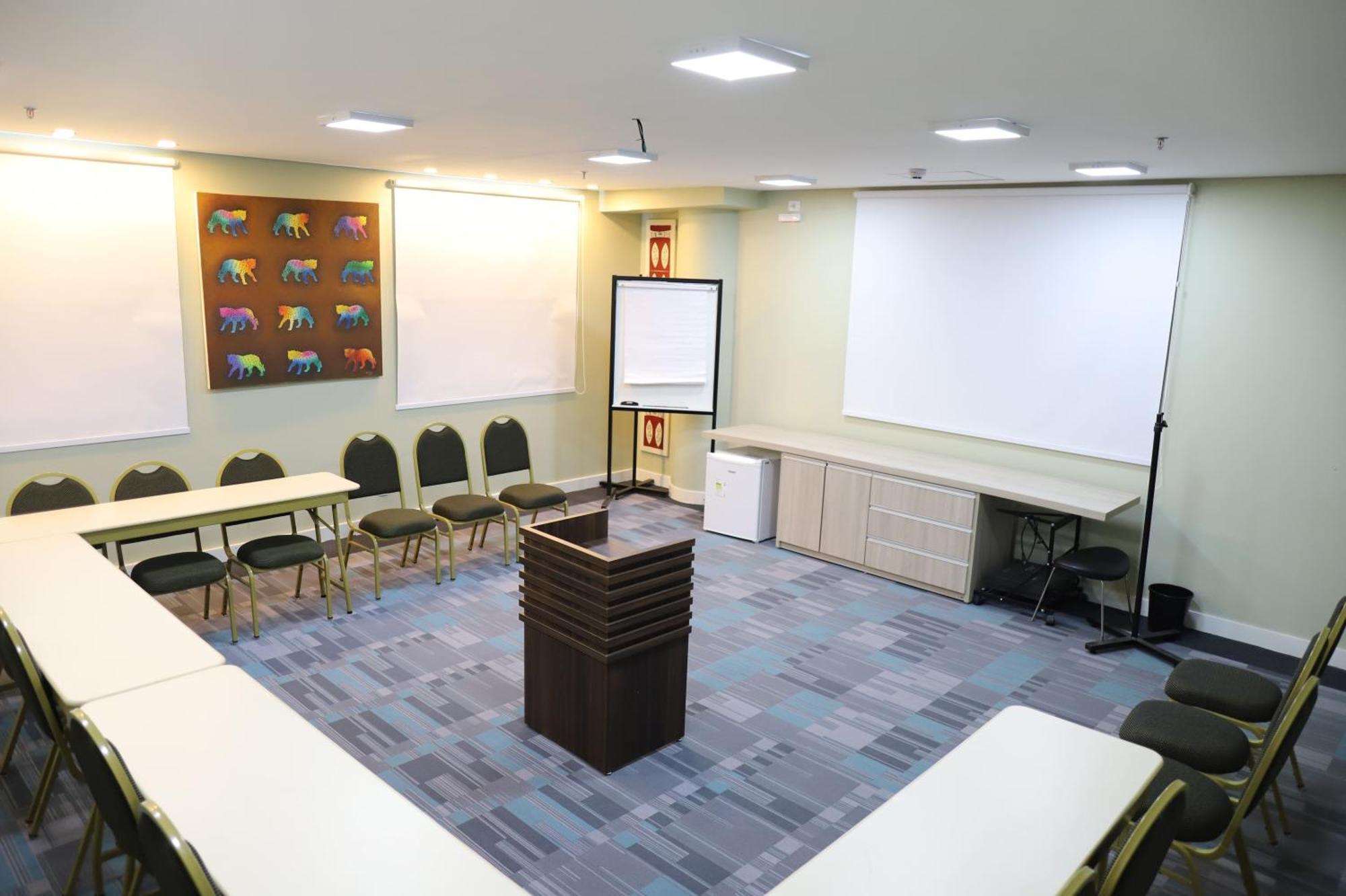 Ramada By Wyndham Torres Center Hotel Manaus